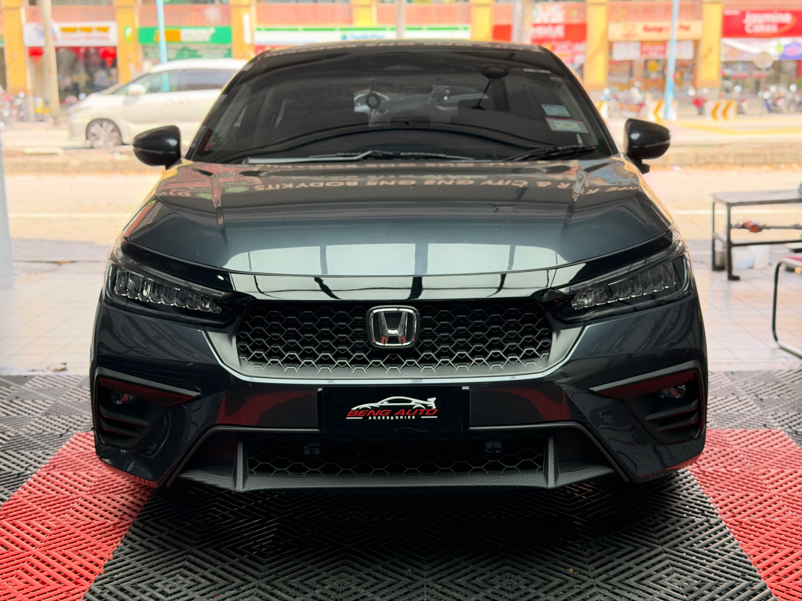 CONVERT FLRS FRONT GRILL SET