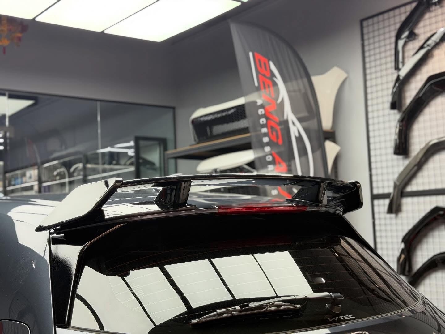 AMG SPOILER 