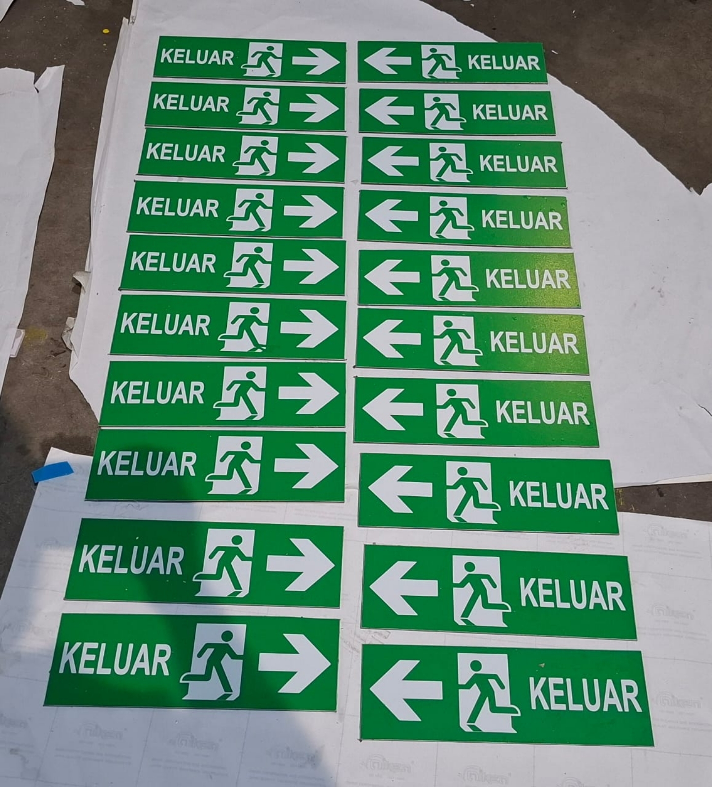 PAPAN TANDA KESELAMATAN KILANG SIAP CEPAT DARI JURUBINA INOVATIF DI KELANA JAYA & ARA DAMANSARA