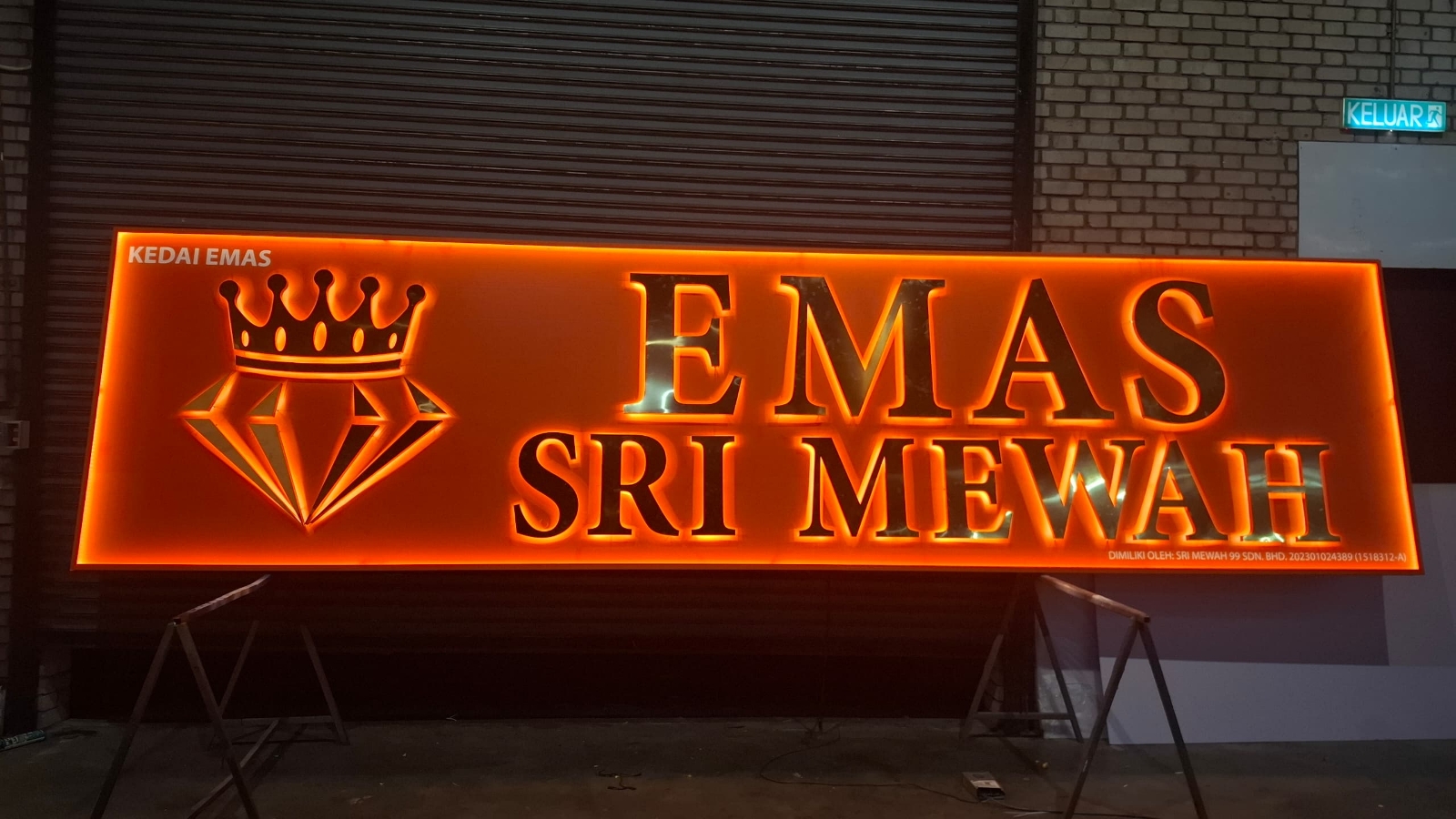 TOP-TIER LUXURY 3D LED GOLD STAINLESS FRAME JEWELRY SIGNBOARD INDUSTRY SPECIALIST IN SUBANG JAYA & DAMANSARA