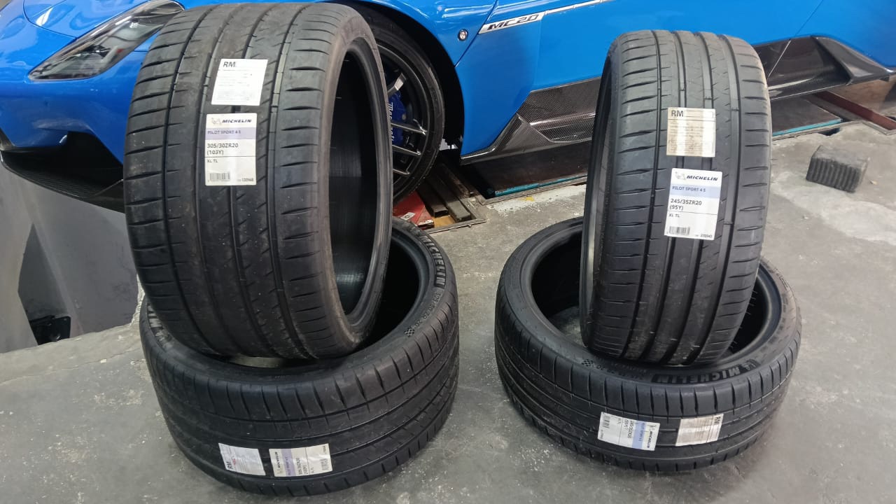 New 26 Michelin Pilot Sport PS4s 245/35R20 305/30R30