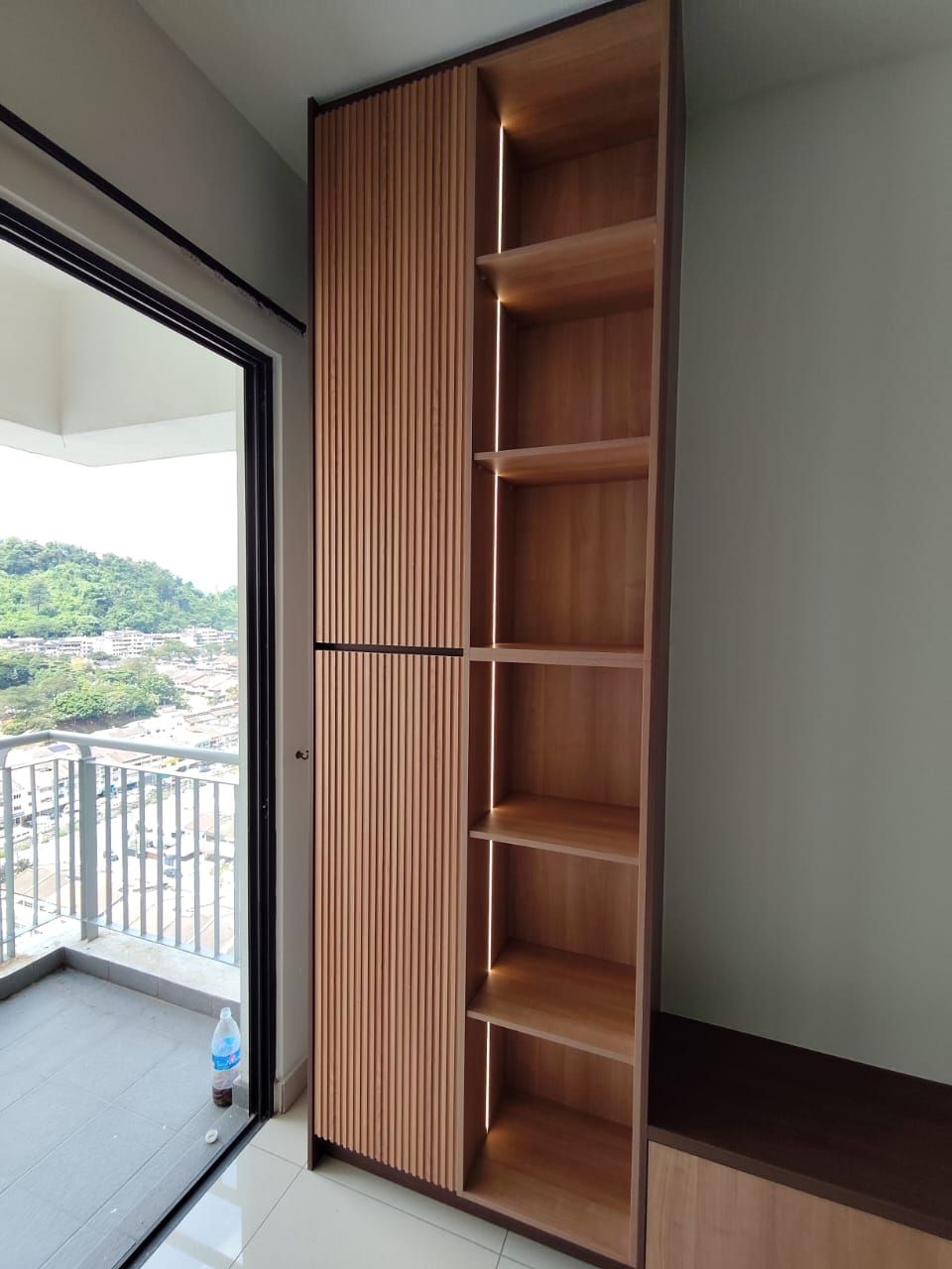 Mid-Century Modern Style Interior Cabinet Design @ Villa Vista Cheras