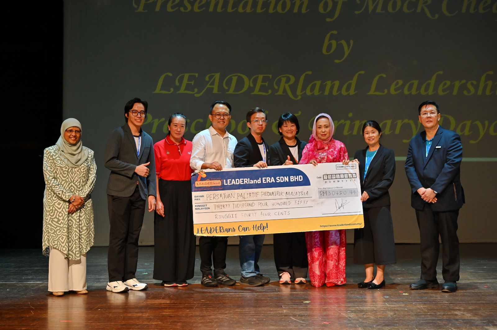 🎵🌟 LEADERLand Community Rallies Behind Musical Concert Celebrating the Talents of Autistic Children 🌟🎵