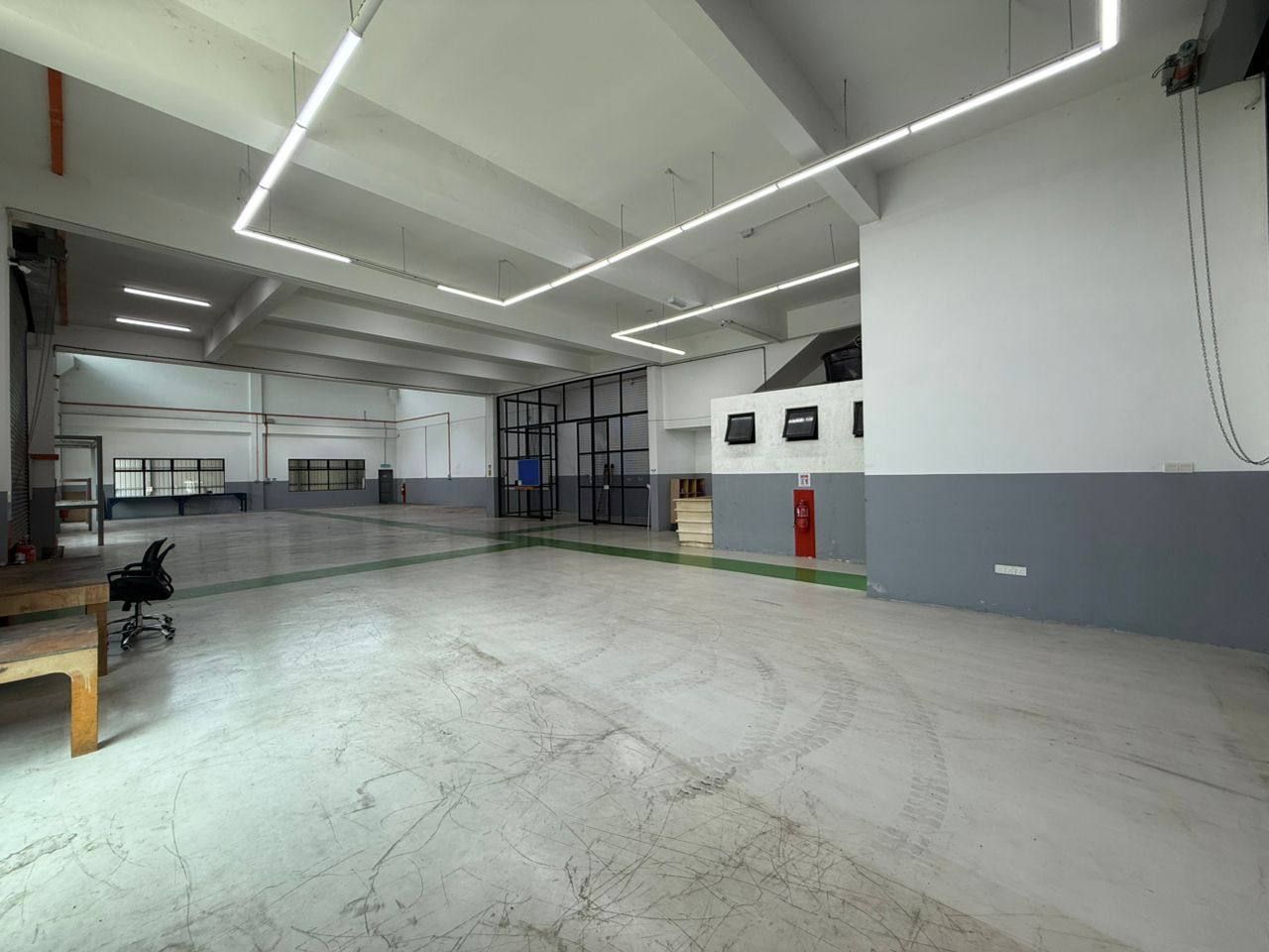 Taman Perindustrian Empayar,Gelang Patah @ 1.5 Storey Semi-D Factory FOR RENT