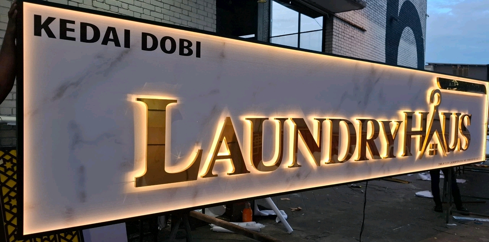 HIGH-QUALITY 3D LED STAINLESS STEEL BACKLIT KEDAI DOBI SIGNBOARD SIGNBOARD ELITE IN SHAH ALAM & KOTA KEMUNING