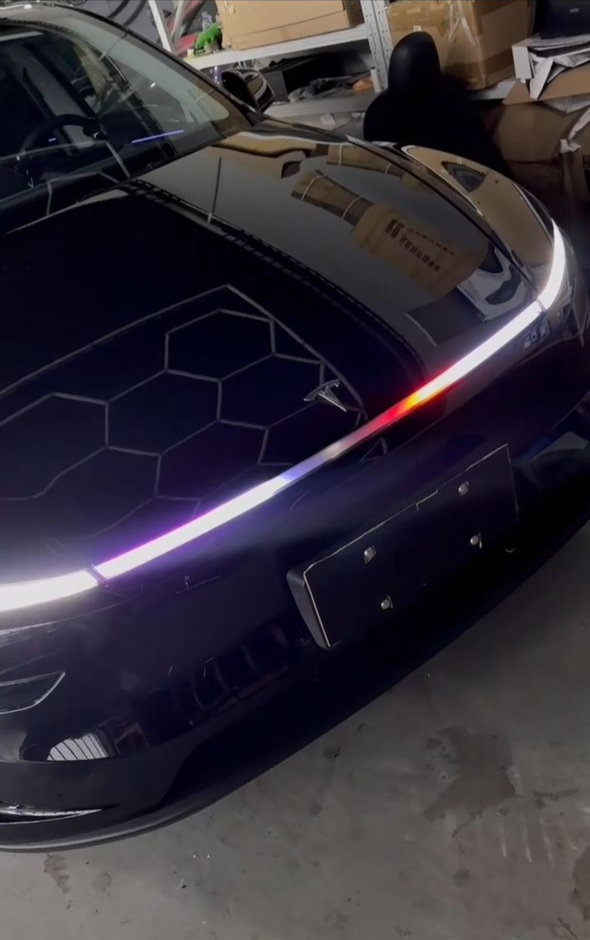 Dynamic RGB DRL Light Bar
