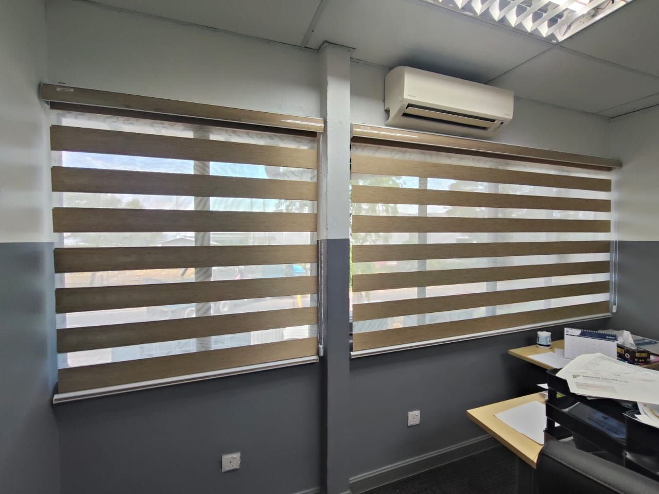 Zebra Blind installation for office; Lot 5 Solok Sultan Hishamuddin 3, Kawasan 20, Selat Kelang Utara, 42000 Northport, Selangor