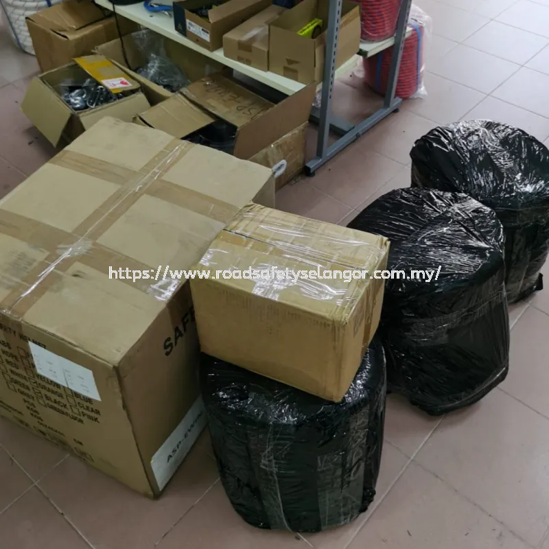 Trusted Height Safety Solutions 🚚 Professional Climbing Gear & Industrial Safety Ropes Supplied Across Sarawak ✅