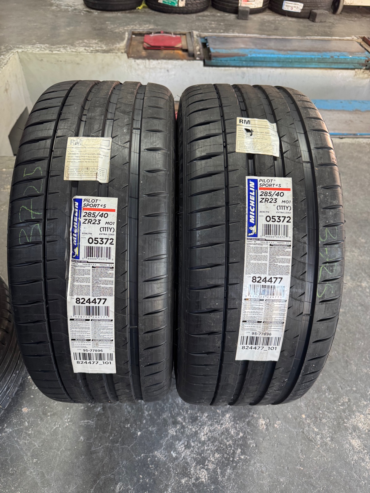 Michelin PS4s
