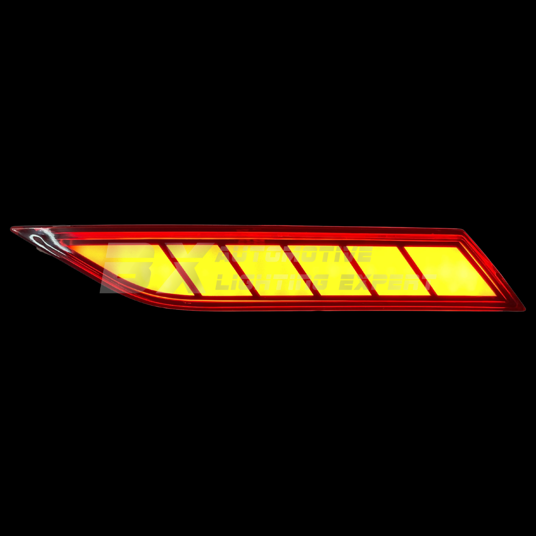 Toyota Yaris Cross 2026 - LED Rear Bumper Reflector (Grid Design)