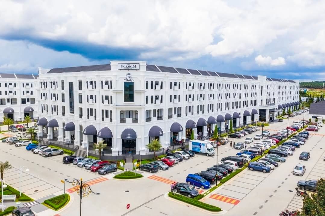 Eco Palladium , Ekoflora @Commercial Retail Shop FOR RENT