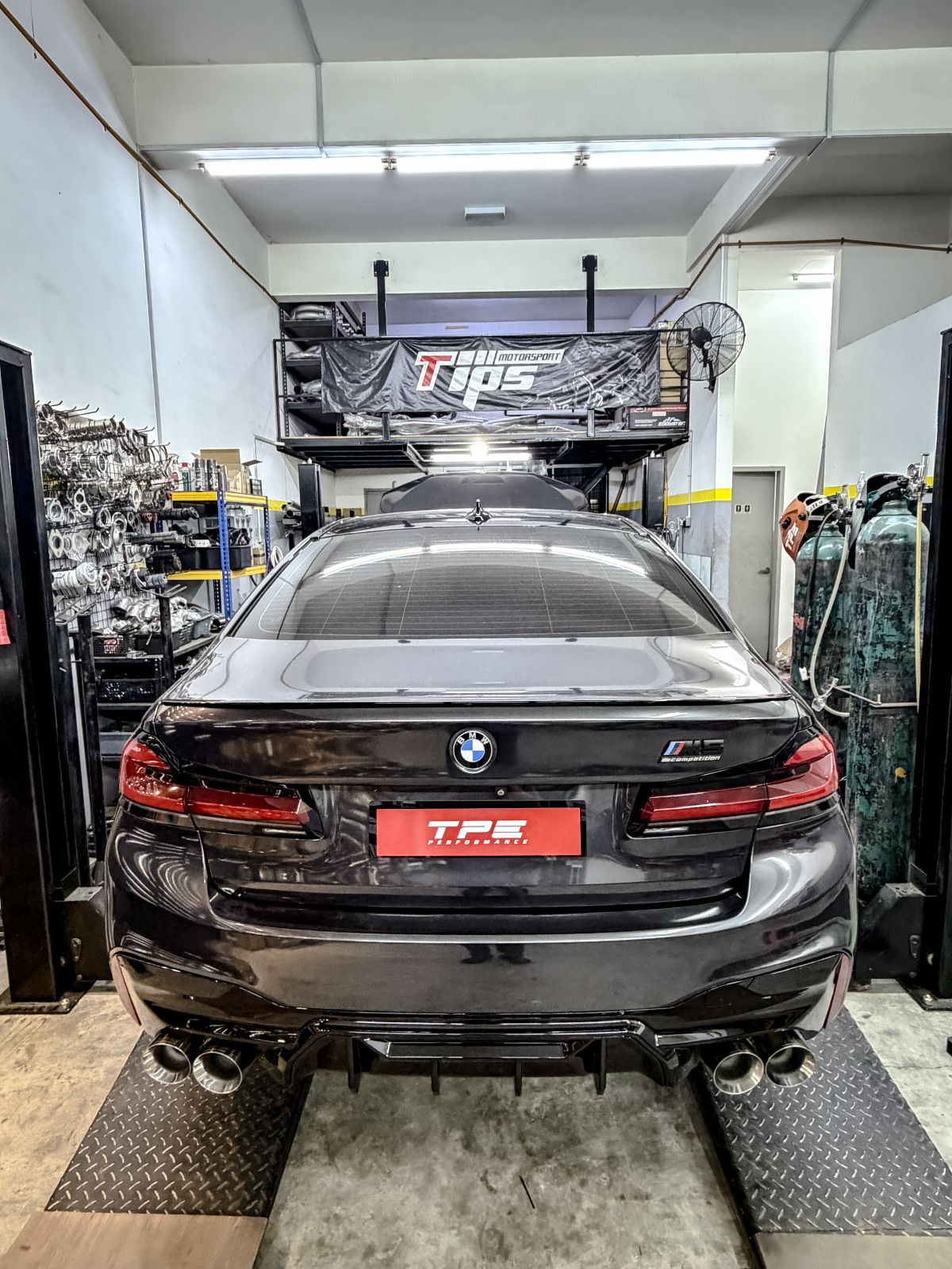 BMW G30 530i