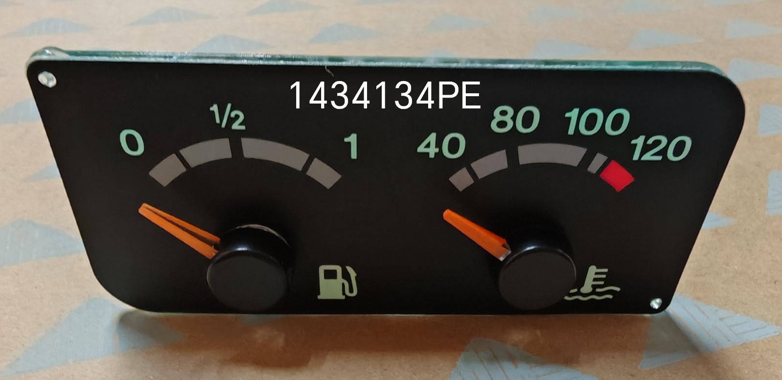 1434134 FUEL ＆ TEMP METER