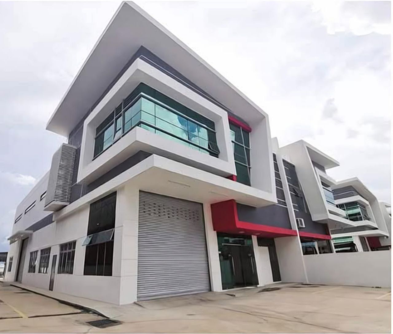 Taman Perindustrian Maju Cemerlang,Desa Cemerlang @1.5 Storey Semi-Detached Factory FOR RENT
