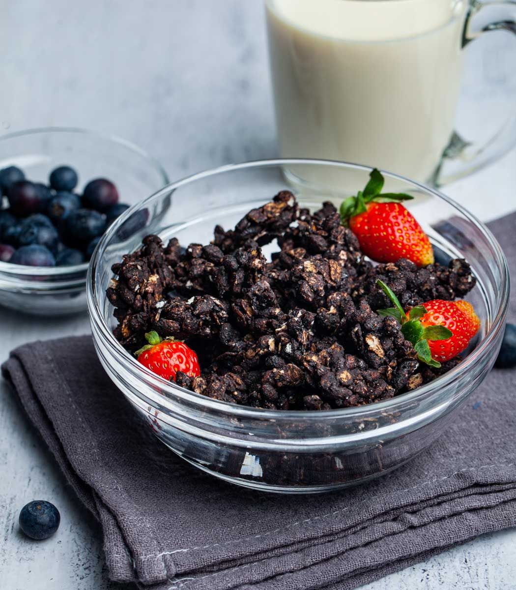 The First Granola Crafted by a Malaysian Dietitian: Making Oats Fun Again!