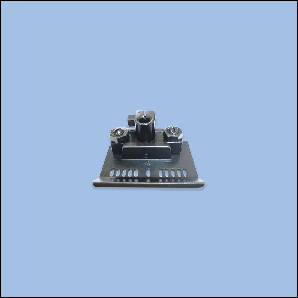 PRESSER FOOT 1/8 X 11N (16-1140-7)