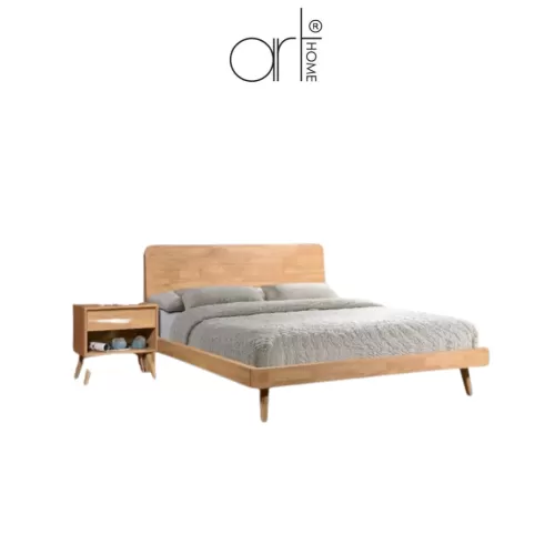 QUEEN WOODEN BED