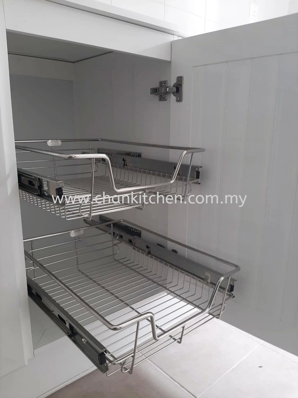 ALUMINIUM KITCHEN CABINET @ SETIA SAFIRO, CYBERJAYA