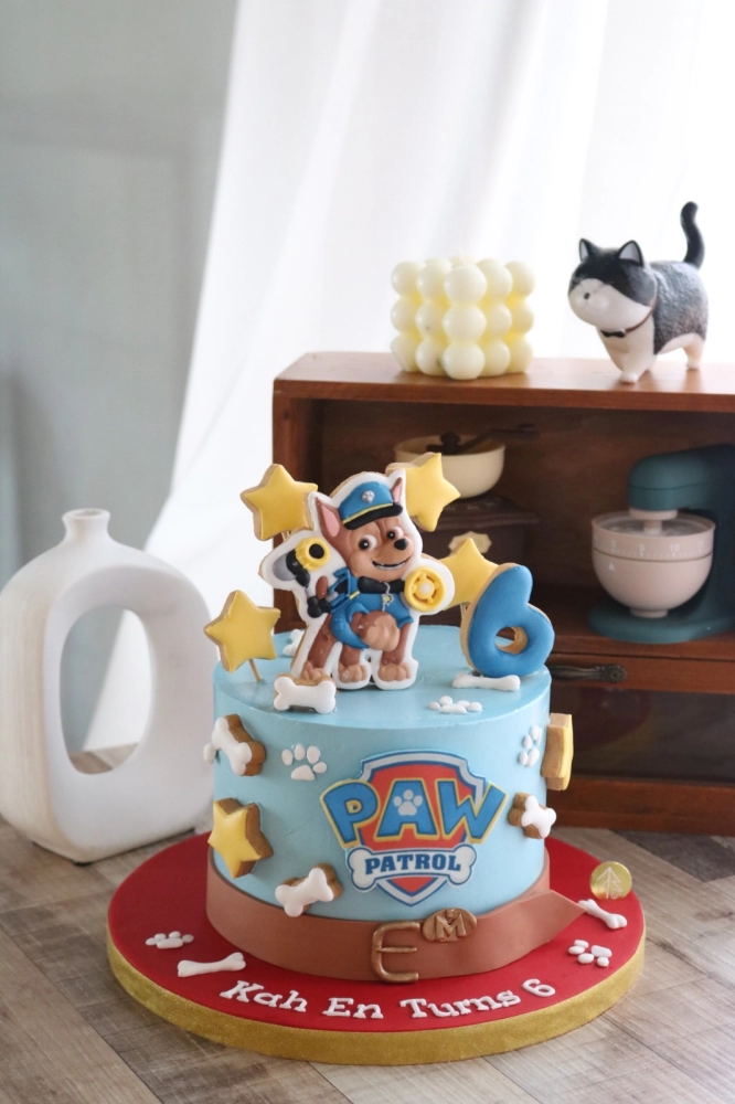 Paw Patrol Chase Cookie on Cake
