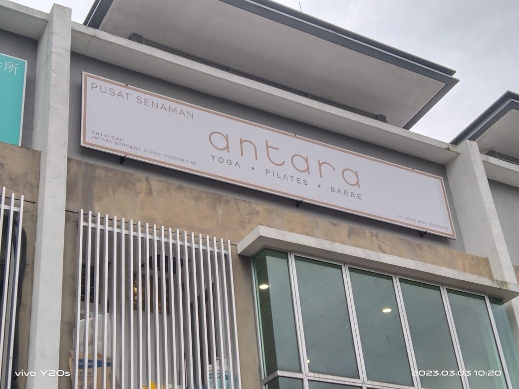 Lightbox And Metal Signboard