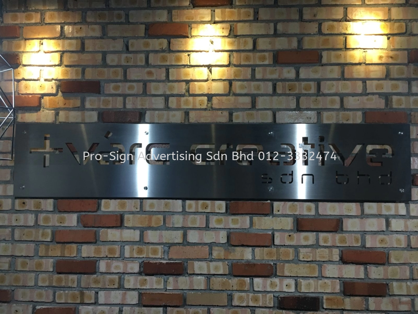 HAIRLINE STAINLESS STEEL LASER CUT OUT SIGN (VARC CREATIVE, KL, 2019)