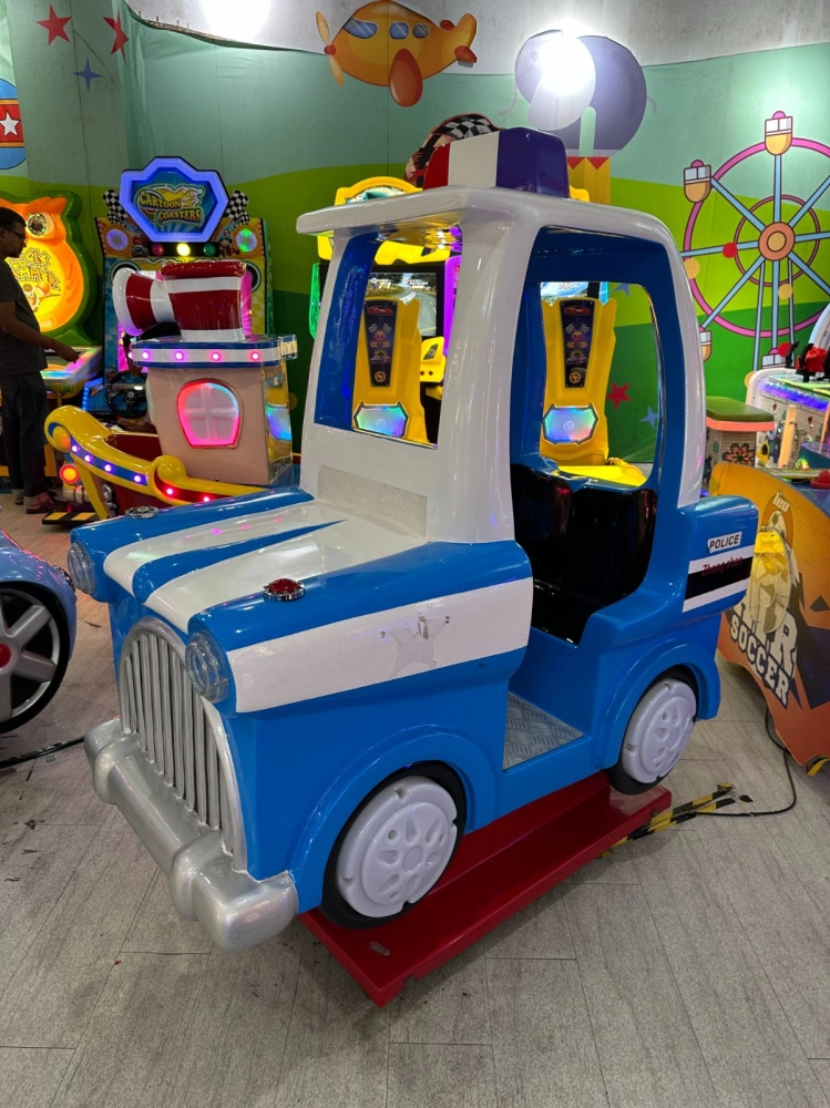 POLICE CAR KIDDIE RIDE