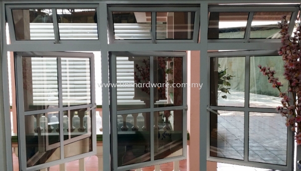 Aluminium Casement Window