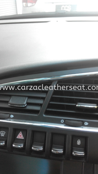 peugeot 3008 interior Repairing & Spray Before