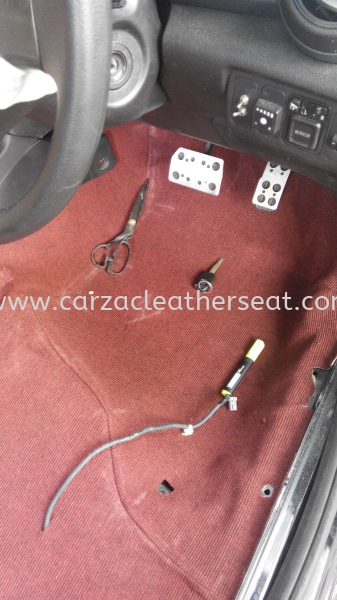 HONDA AIRWAVE CARPET RED