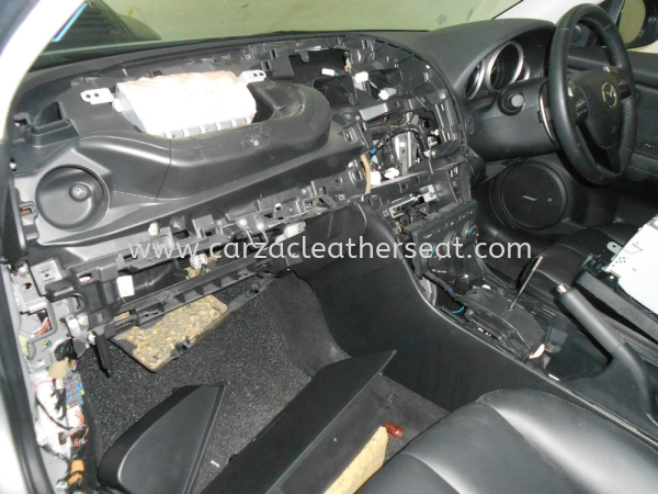 MAZDA 6 REPLACE DASHBOARD