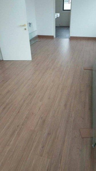 Laminate Floor - FC 10655 Canyon Barnwood Oak II