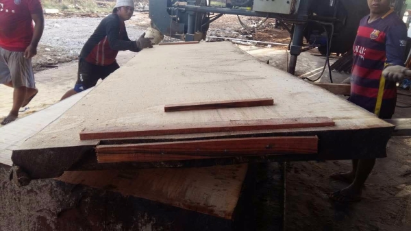 TABLE SLAB-PROCESSING