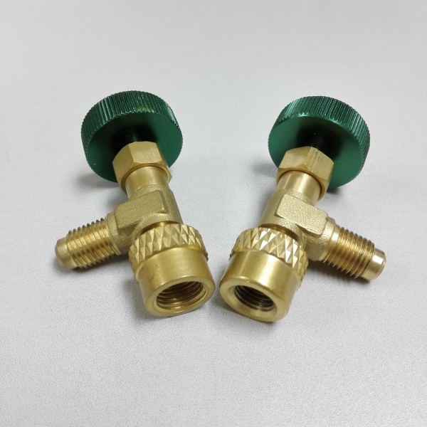 REFCO Charging Valve 1/4" SAE