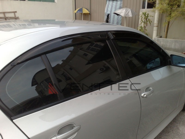 BMW 5-SERIES E60 venttec door visor