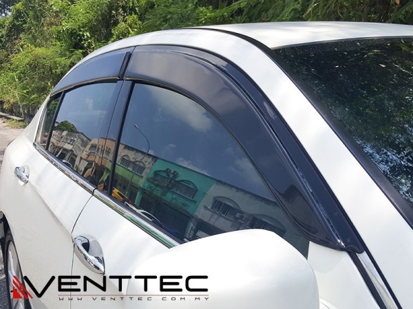 HONDA ACCORD (4 = 100MM) venttec door visor