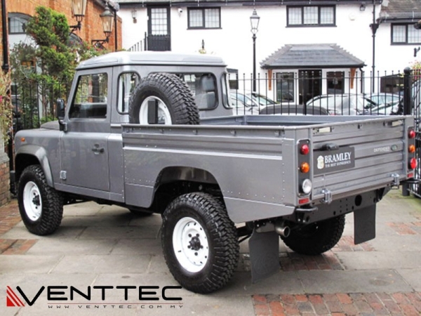 LAND ROVER DEFENDER 90 venttec door visor