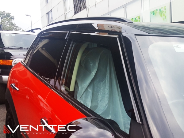 MINI COUNTRYMAN venttec door visor