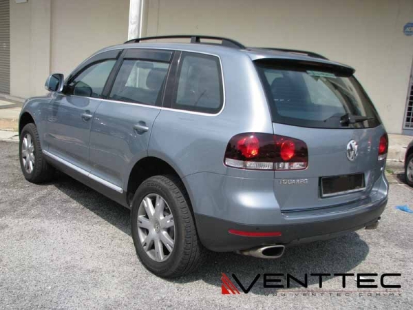 VOLKSWAGEN TOUAREG (FACELIFT) VENTTEC DOOR VISOR