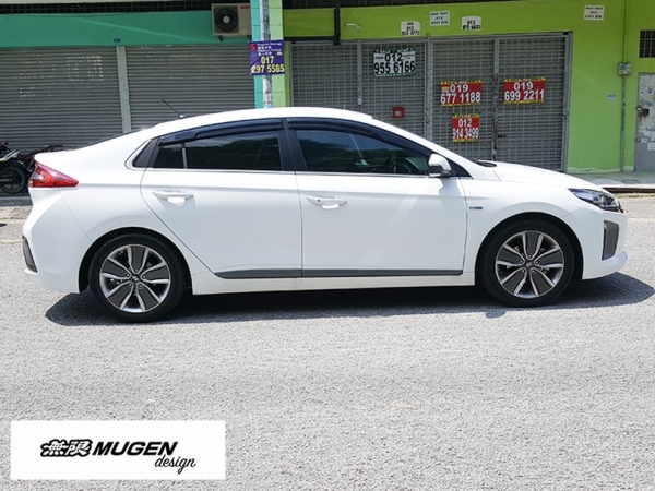 HYUNDAI IONIQ MUGEN DOOR VISOR