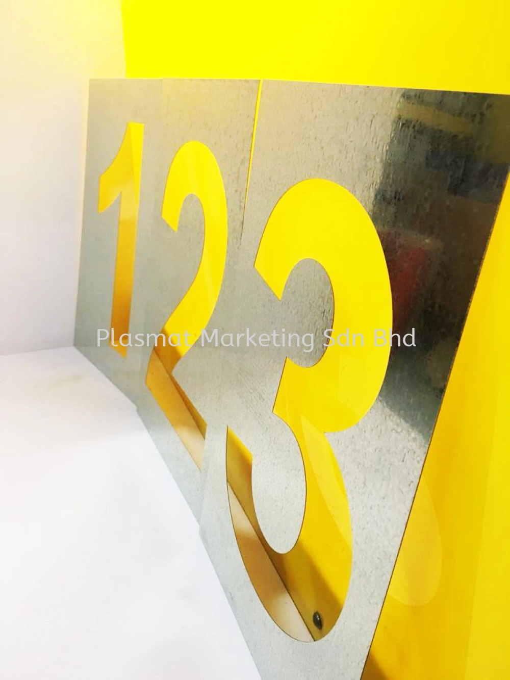 LASER CUT STENCIL PLATE NUMBER (0-9)