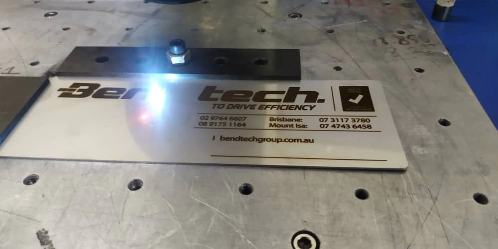 Station Fiber Laser Marking