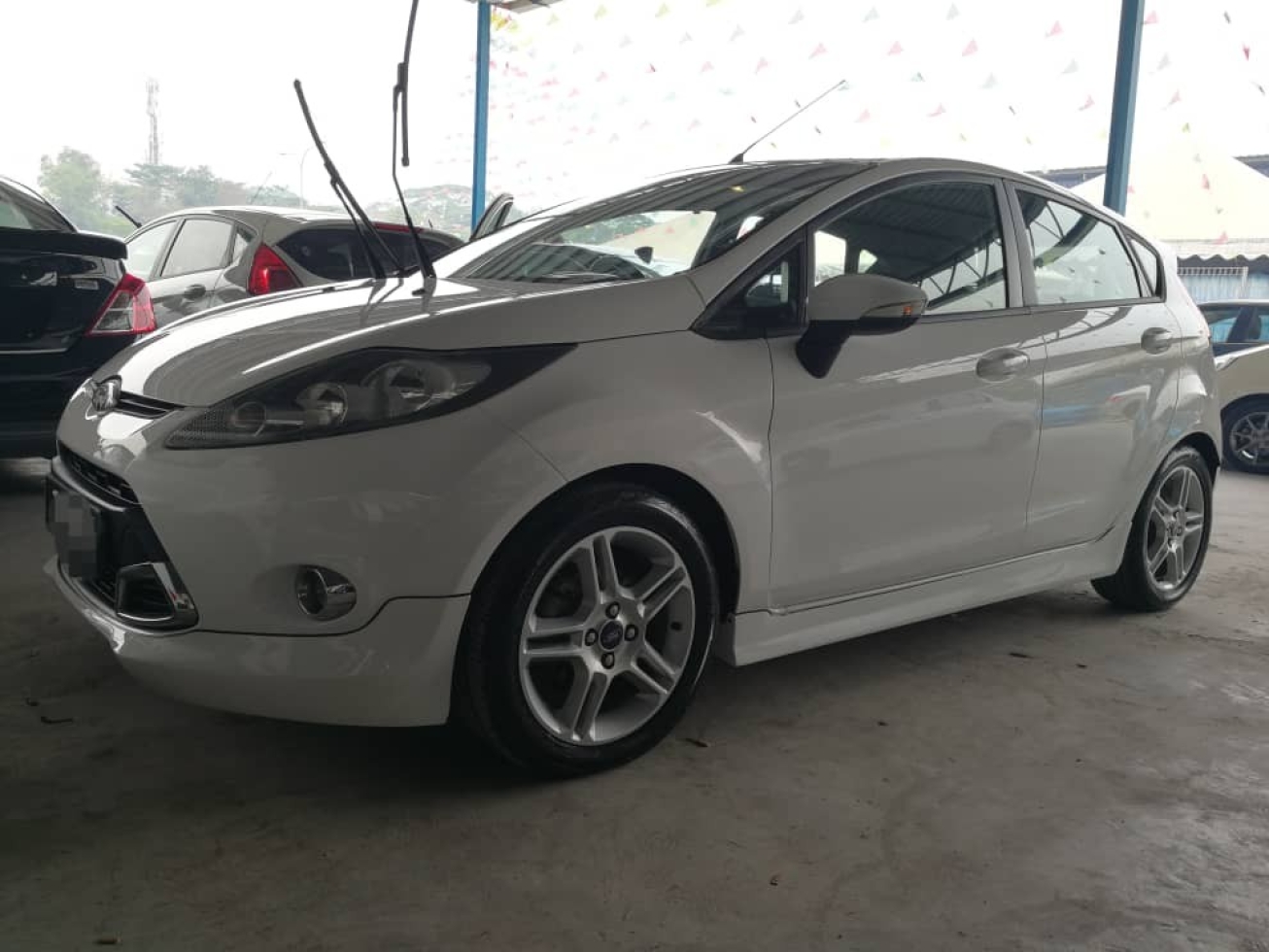 2013 Ford FIESTA 1.6 SPORT Ti-VCT (A)