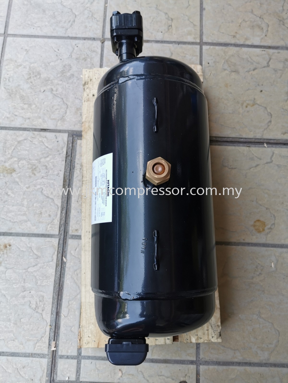 HITACHI HORIZONTAL REFRIGERATING SCROLL COMPRESSOR