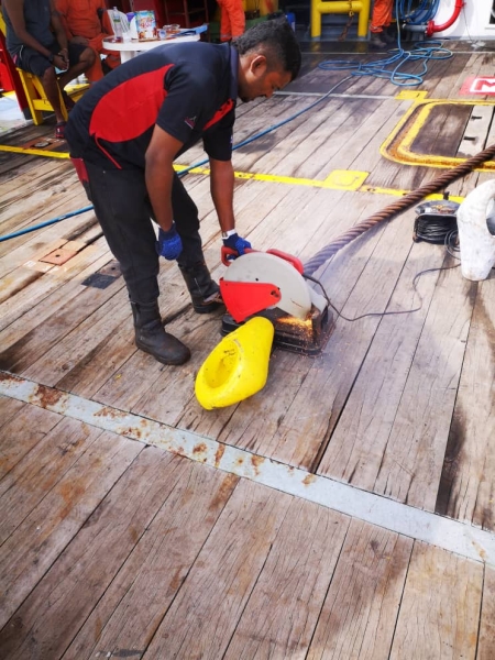 Cable Socketing on Board Ships 