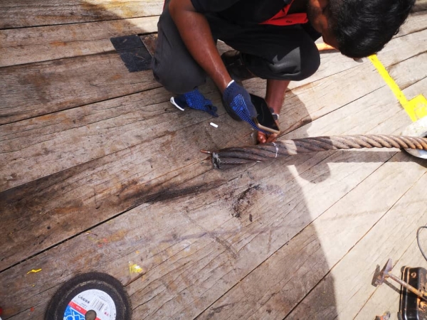 Cable Socketing on Board Ships 