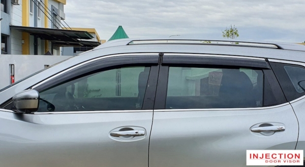 NISSAN XTRAIL T32 2014 - 2023 = INJECTION DOOR VISOR WITH STAINLESS STEEL  LINING NISSAN INJECTION Malaysia, Selangor, Kuala Lumpur (KL), Semenyih  Manufacturer, Supplier, Supply, Supplies