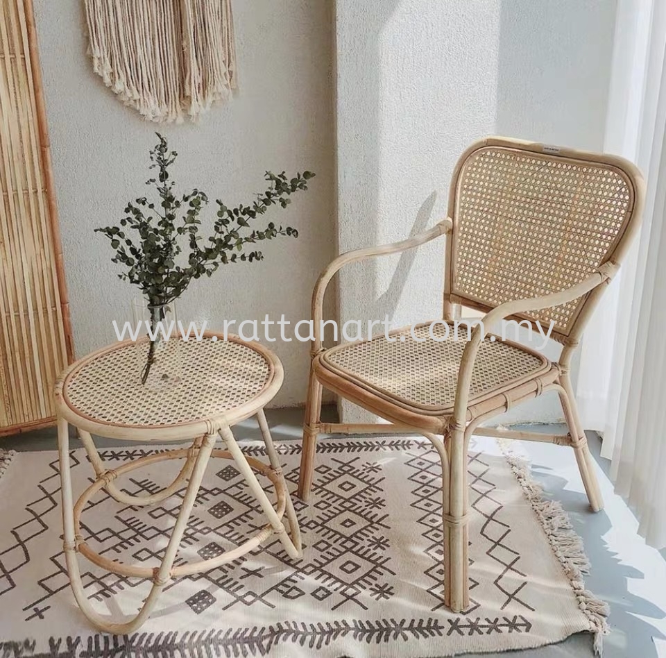 RATTAN SIDE TABLE LYDS
