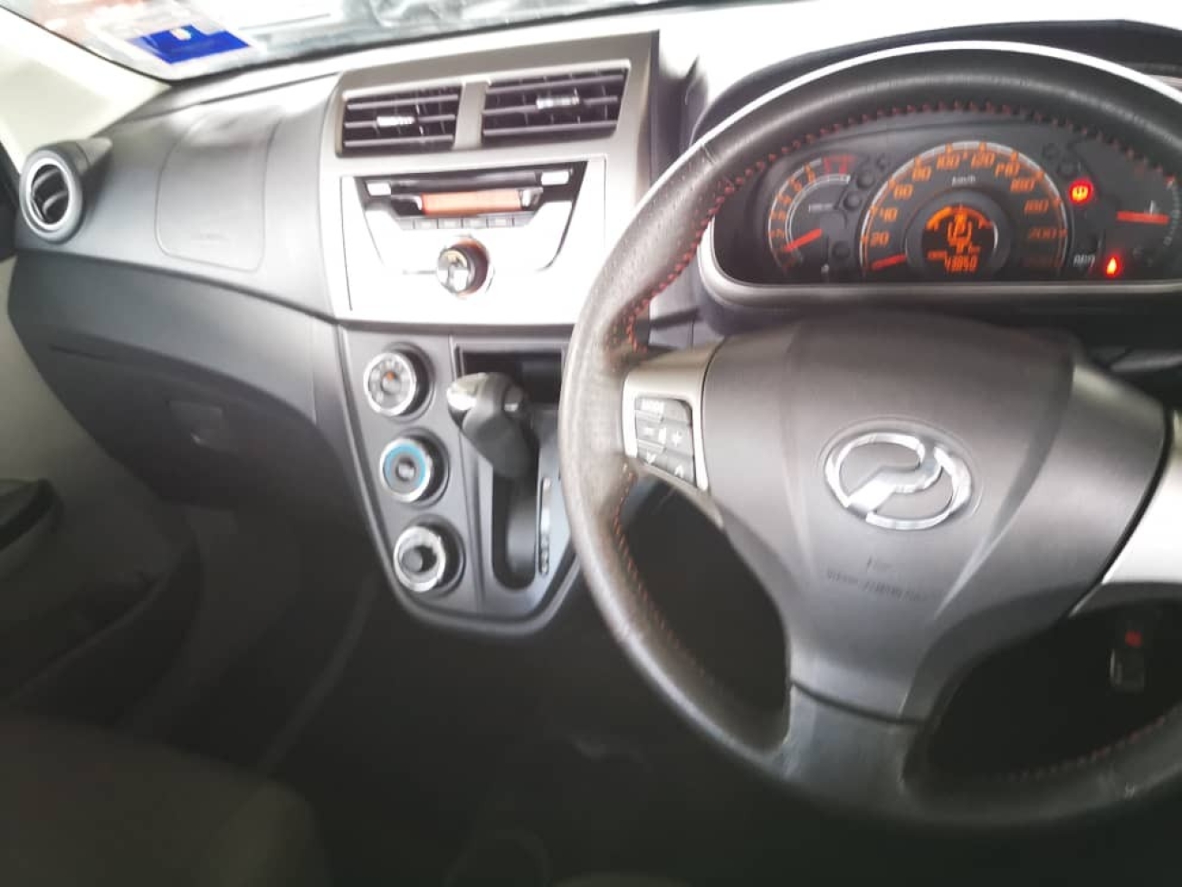 2015 Perodua MYVI 1.3 XT (A) Full Loan