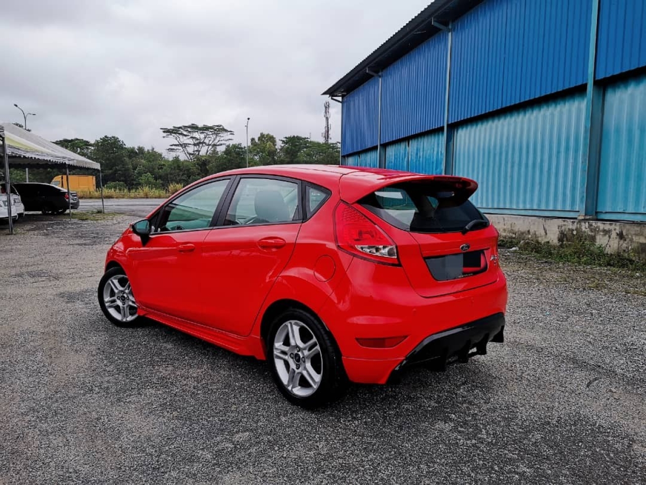 2013 Ford FIESTA 1.6 SAPPHIRE XTR (A)