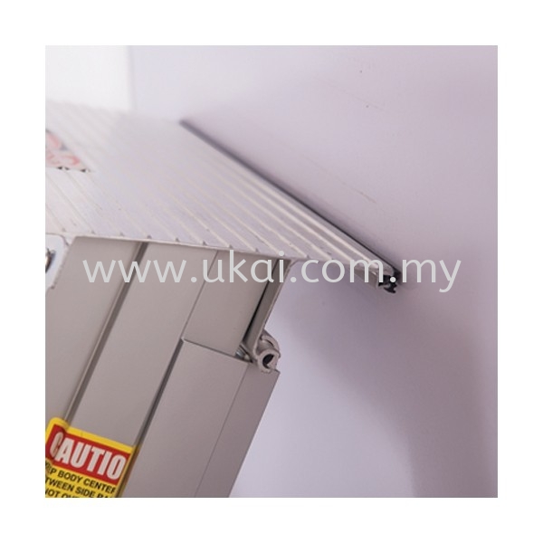 aluminium-single-sided-a-shape-step-ladder (1)